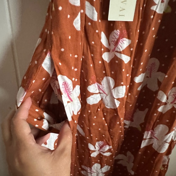 Alohiwai Brown White Hibiscus Maxi Dress - Picture 4 of 5